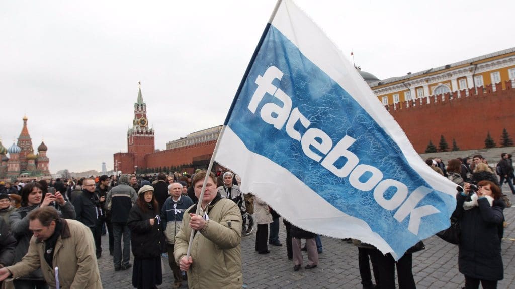 Russia Blocks Twitter And Facebook Access